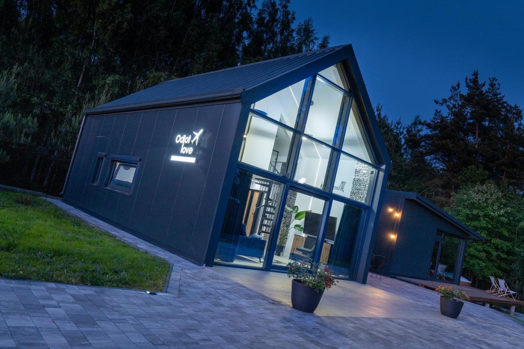 Odlotlove Villa *